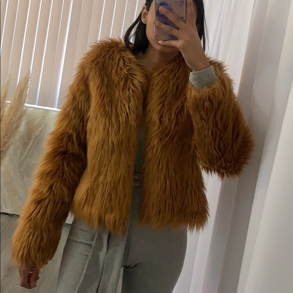 Brown tan faux fur coat jacket - Picture 2 of 2